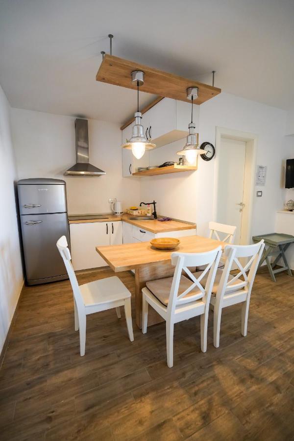 Apartments Ziggy Star Слатине Екстер'єр фото