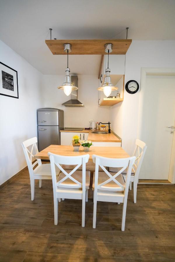 Apartments Ziggy Star Слатине Екстер'єр фото