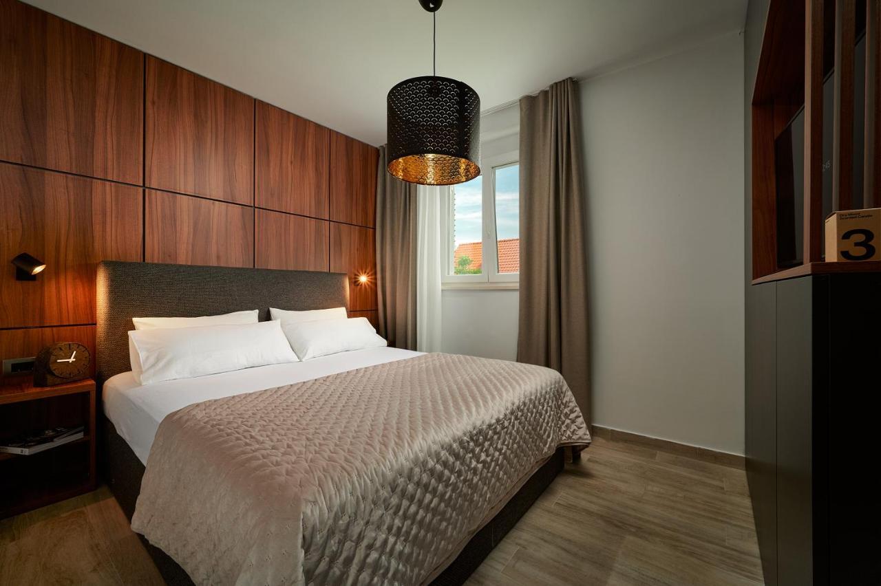 Apartments Ziggy Star Слатине Екстер'єр фото